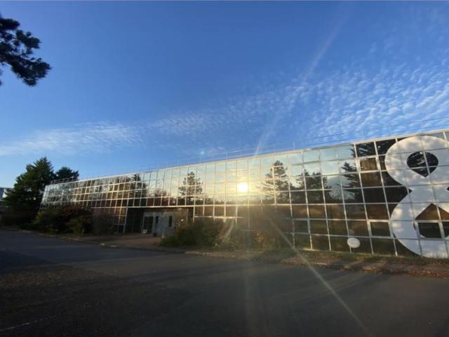 Local Commercial vente à Rambouillet, Maurepas