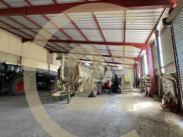 Local Commercial vente à Lons-le-Saunier, Orgelet