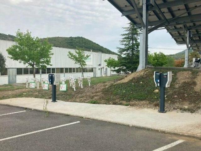 Local Commercial vente à Privas