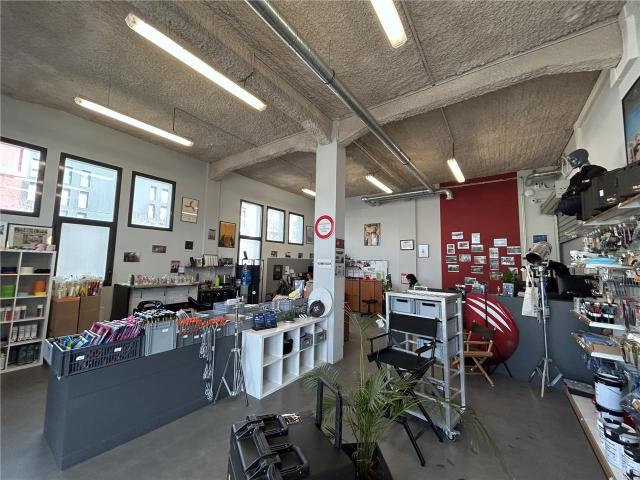 Local Commercial vente à Bordeaux, Bègles