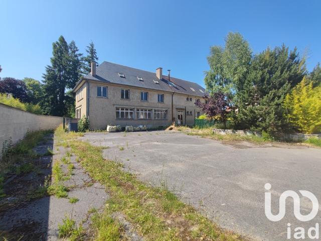 Immeuble vente à Lavilletertre