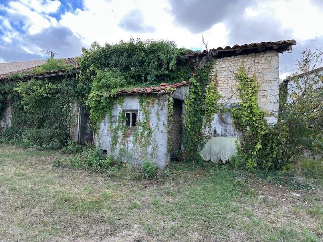 Garage vente à Angoulême, Salles-lavalette
