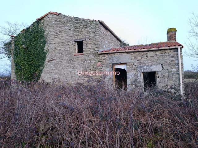 Maison vente à La Roche-sur-Yon, Montaigu