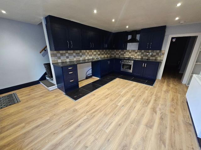 House for rent in Hill Top Estate, Kirklees