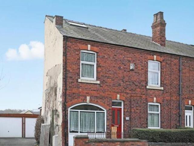 House for sale in Wrenthorpe, West Yorkshire