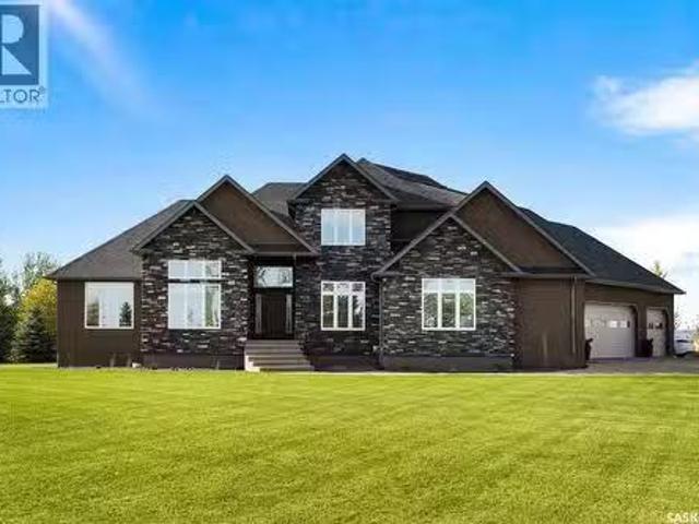 House for sale in Saskatchewan