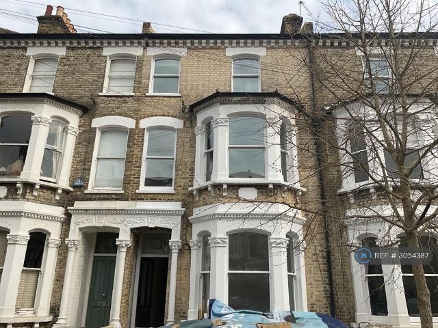 Apartment for rent in London Borough of Wandsworth, Greater London