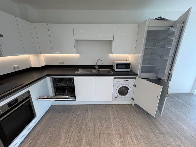 Apartment for rent in Clapham Junction, Greater London