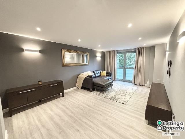 Apartment for rent in Battersea, Greater London