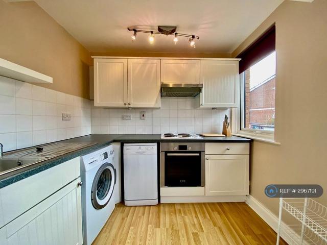 Apartment for rent in Battersea, Greater London