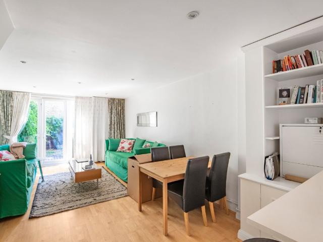 House for rent in Battersea, Greater London