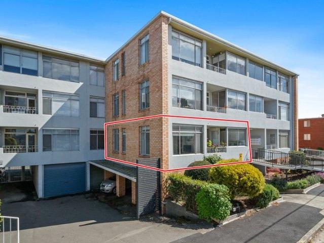 Apartment for sale in Battery Point, Tasmania