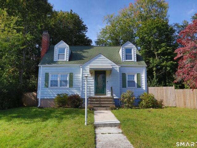 House for sale in Hamden, South Central Connecticut Planning Region
