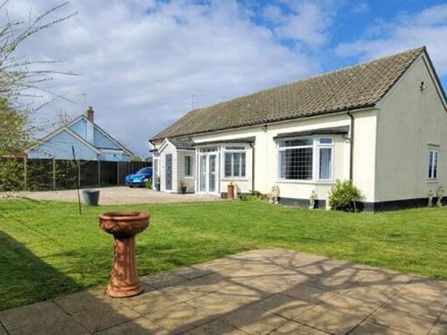 House for sale in Bedingfield, Suffolk