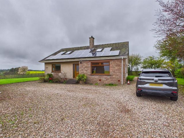 House for rent in Forfar, Scotland
