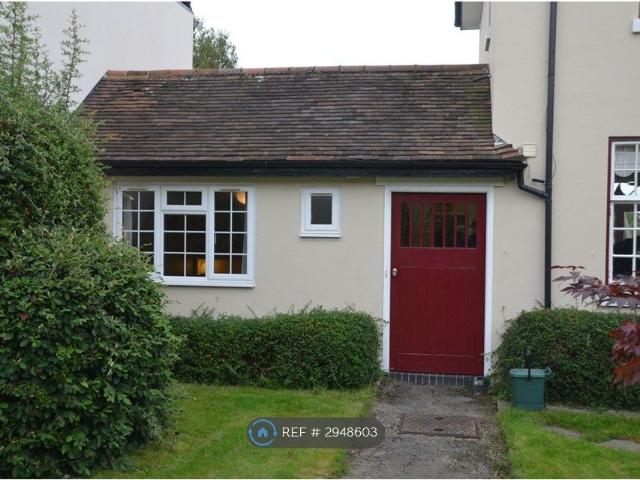 Studio for rent in St Albans, Five Acres