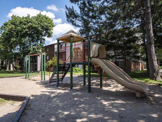 Apartment for rent in Meadowvale, Mississauga