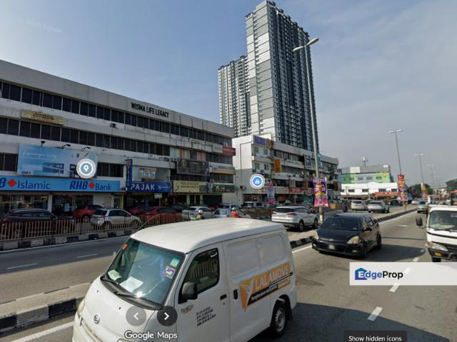 Shop for rent in Kajang, Langat