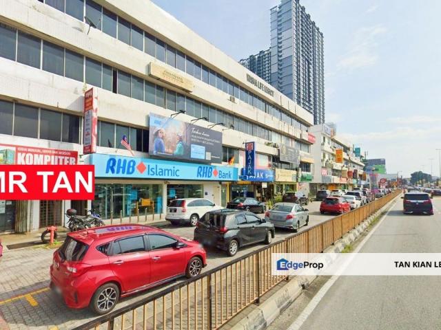 Shop for rent in Kajang, Langat