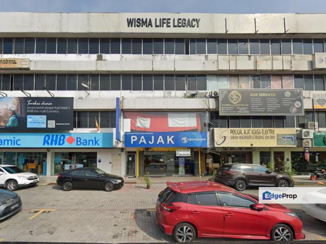 Shop for sale in Kajang, Langat
