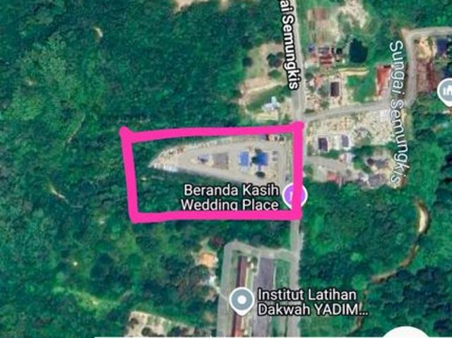 Shop for rent in Kajang, Langat