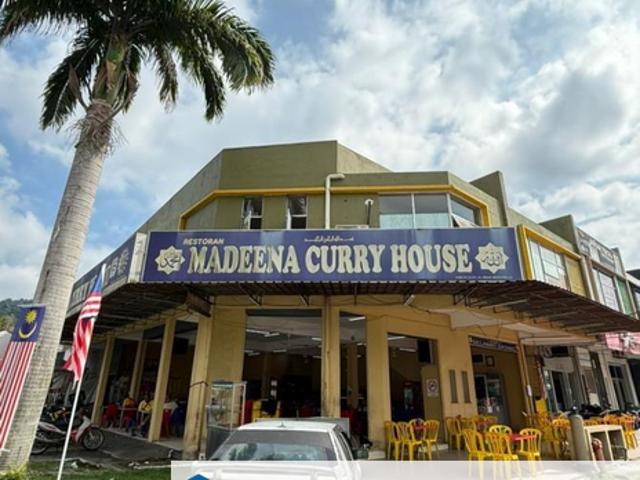 Shop for rent in Kajang, Langat