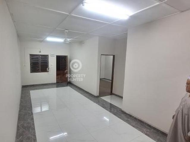 House for rent in Petaling, Alam Impian