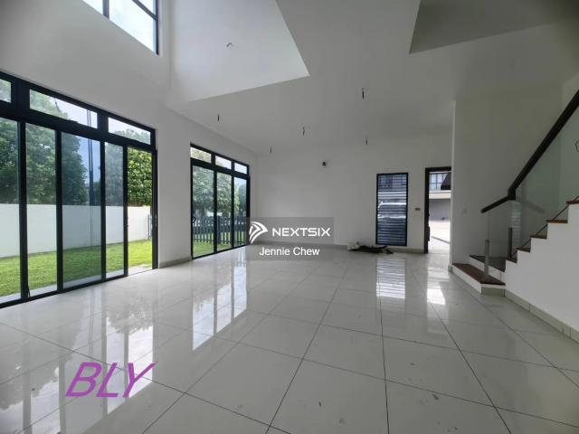 Property for sale in Serian, Serian Bazaar