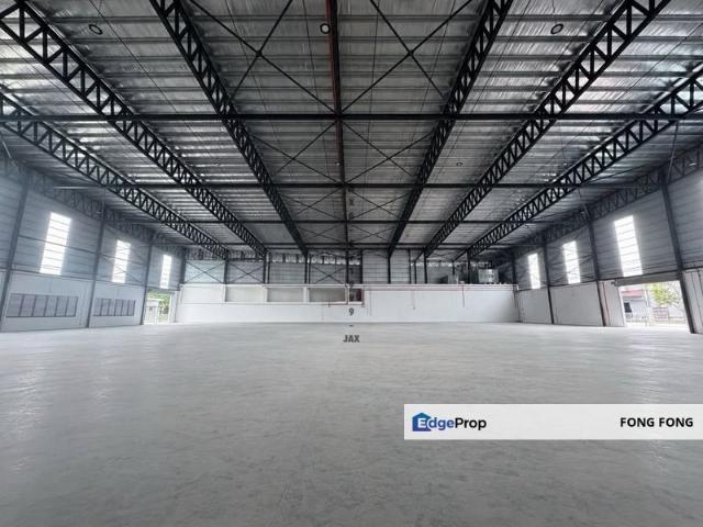 Warehouse for sale in Malaka