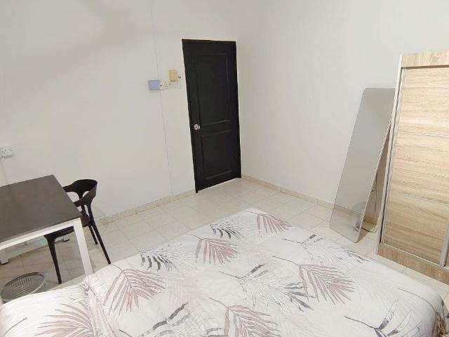 Room for rent in Malaka