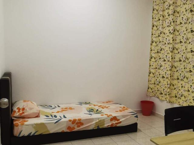 Room for rent in Kampung Sungai Putat, Melaka Tengah