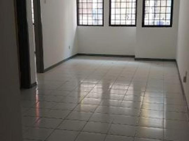 Condominium for sale in Taman Industri Bolton, Majlis Perbandaran Selayang