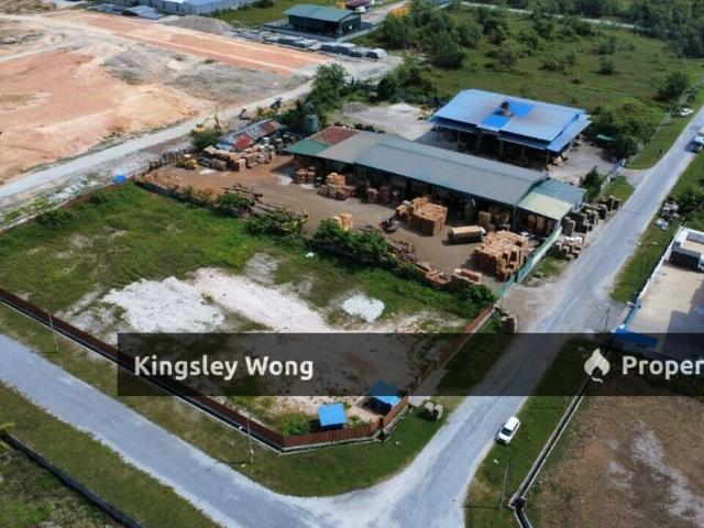 Warehouse for sale in Taman Sayang, Batu Gajah