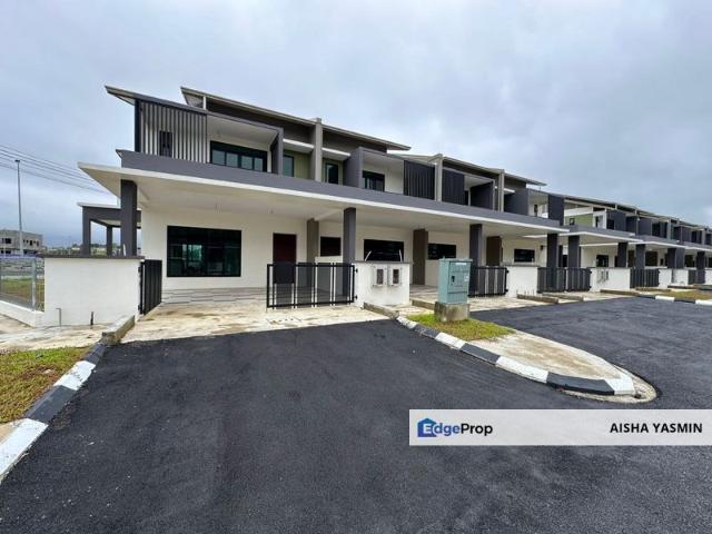 House for sale in Kuching