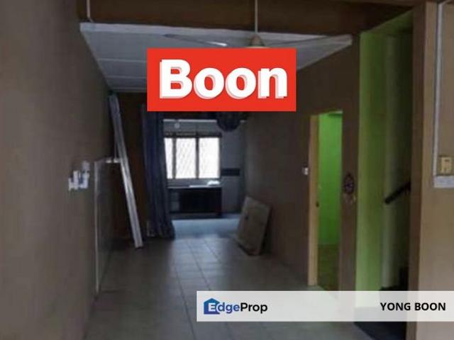 House for sale in Kuching