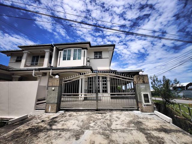 Residential House for sale in Kuching, Sarawak