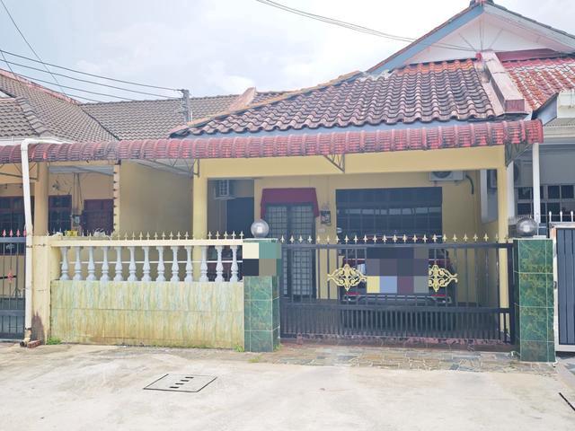 Terraced House for sale in Kuching