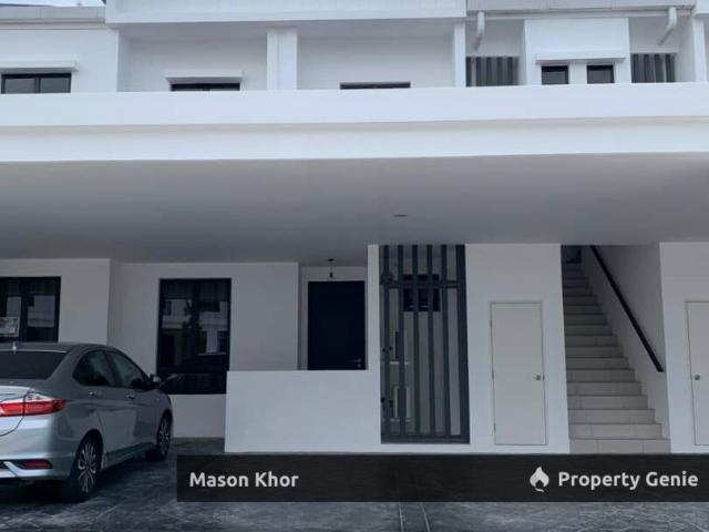 Townhouse for rent in Wellesley, Penang