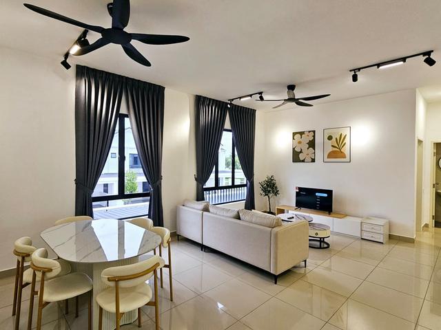 Townhouse for rent in Wellesley, Penang