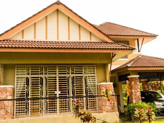 Bungalow for sale in Wellesley, Penang