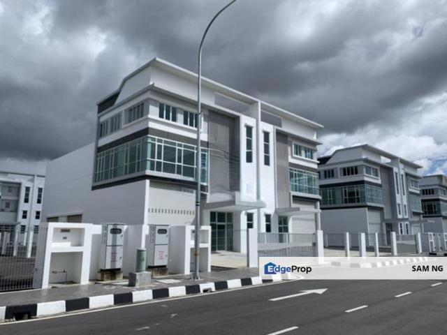 Warehouse for rent in Mukim 16, Tena