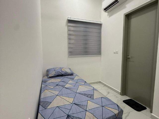 Room for rent in Wellesley, Penang