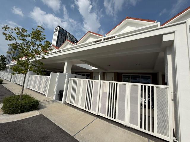 Terraced House for sale in Wellesley, Penang