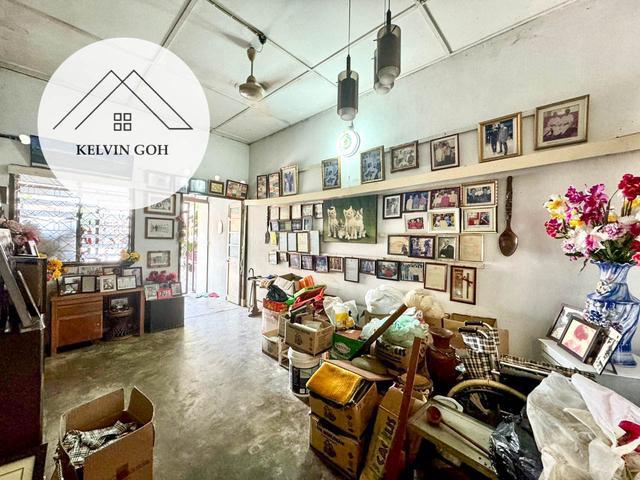 Terraced House for sale in Georgetown, Penang