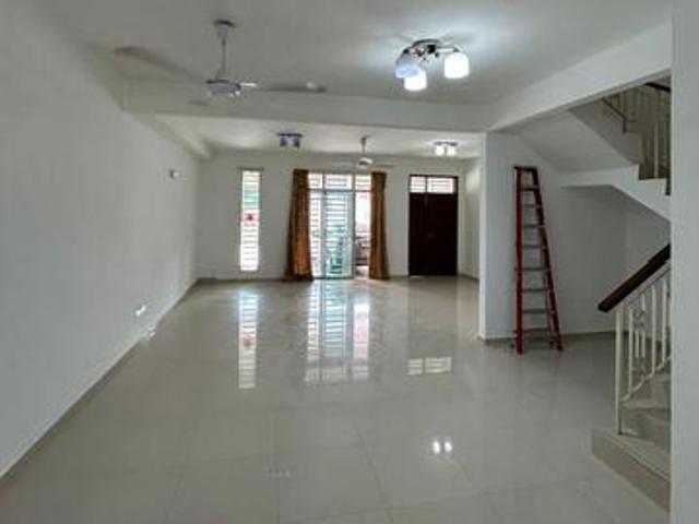 Terraced House for rent in Barat Daya, George Town