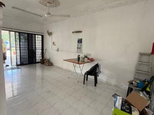 Terraced House for rent in Georgetown, Penang