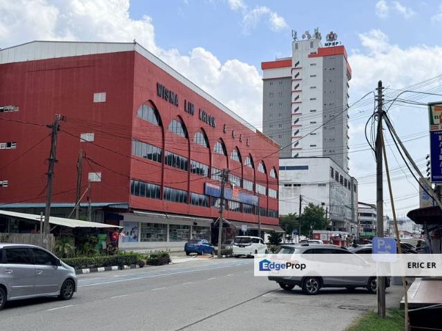Shop for sale in Batu Pahat, Johor