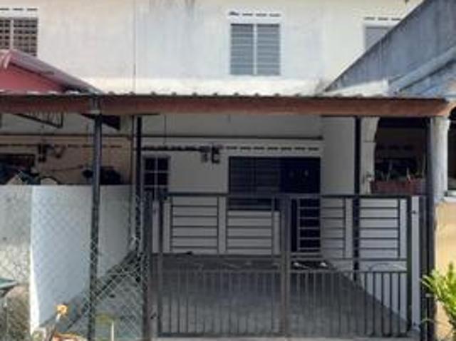 Terraced House for sale in Batu Pahat, Johor