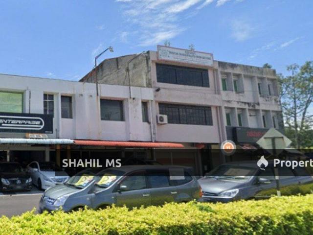 Shop for sale in Batu Pahat, Johor