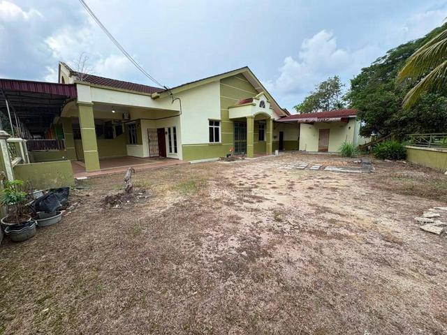 Terraced House for sale in Batu Pahat, Johor